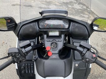 Honda GL1800 6FB - 5