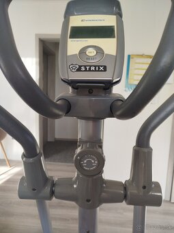 Eliptický trenažér Energetics XT 520p - 5