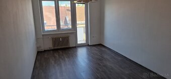 Predám 3 izb. byt Zvolen, centrum, 2x balkón - 5
