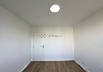 PREDAJ luxusne prerobeného 3izbového bytu  - 5