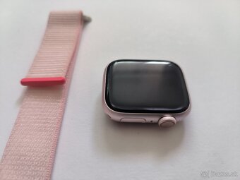 apple watch 9 45mm Pink / Batéria 90% - 5