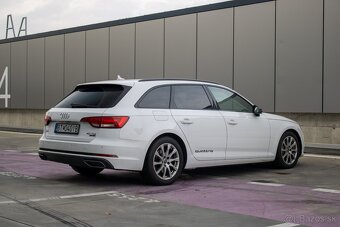Audi A4 Avant 40 2.0 TDI quattro S tronic - 5