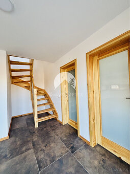 Exkluzívne iba u nás Vám Reality KOMPLEX s.r.o., ponúka na p - 5