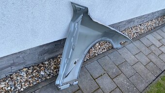 Ľavy predný blatník BMW 530 rok.v. 2018 - 5