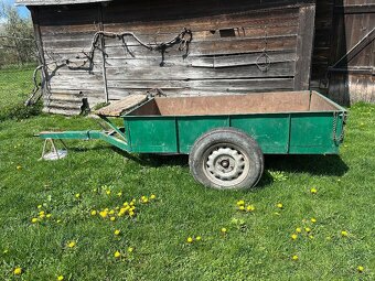 Záhradný traktor s vlečkou - 5
