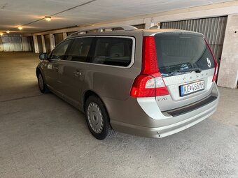Volvo V70 D5 Automat - 5
