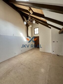 Podkrovný 4. izbový byt na Hlavnej ulici s výťahom, Prešov - 5