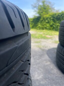 225/45 r18 - 5