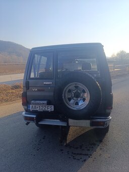 Toyota land cruiser j70 - 5