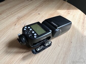Blesk Godox TT685ii pre Sony - 5