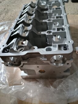 Nová Hlava valcov 2.0TDI PD 16V - 5