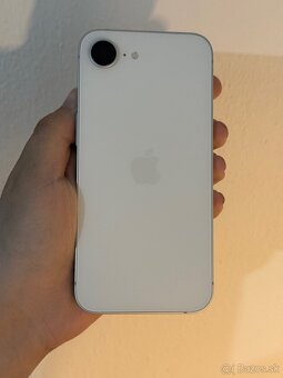 Predám iPhone 16E 128GB Biely nový kus nepoužívaný - 5