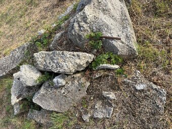 Darujem suť za odvoz DT - 5