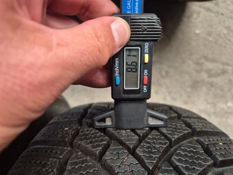 195/60 r16 zimné 4 ks BRIDGESTONE dezén 8,6-8,3 mm - 5
