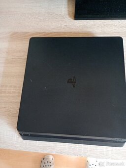 PS 4..XBOX. - 5