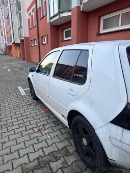 Predám Golf 4 1.9TDI 2000 81KW - 5