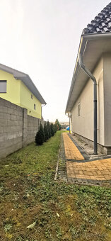 IBA U NÁS Veľkorysý rodinný dom len 9 km od Nitry - 5