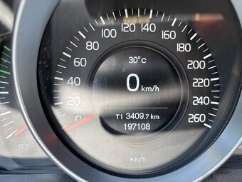 Volvo V40 Momentum 2016 - 5