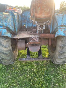 Predám  traktor škoda 30 - 5