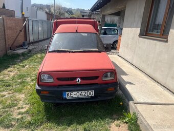 Predám Renault Expres - 5