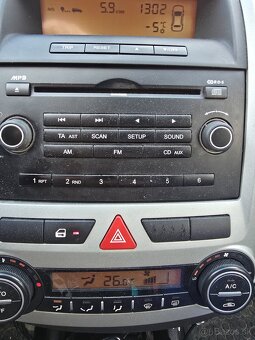 Kia ceed - 5