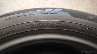 225/55R17 letne - 5