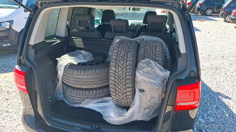 Volkswagen Touran 2.0 TDI BlueMotion Technology Highline - 5