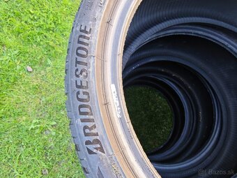 Zimné pneumatiky BRIDGESTONE 225x40R18 - 5