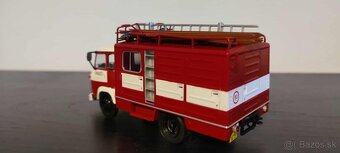 AVIA A30 DA 12 Hasiči 1:43 DeAgostini Kultove nakladaky - 5