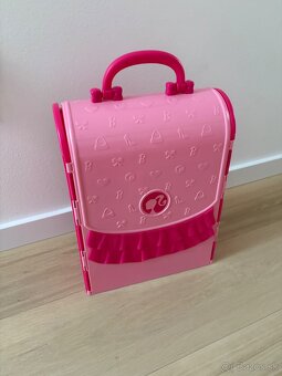 Prenosný BARBIE DOM - 5