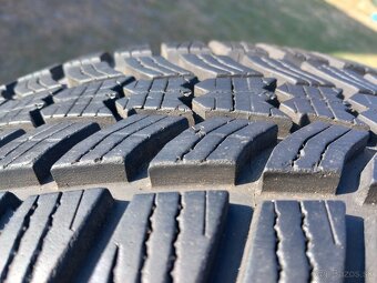 215/60 r16 zimne pneumatiky - 5