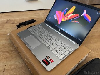 15.6"/HP Notebook/Ryzen 7/32GB RAM DDR4/256GB M.2 NvMe/AMD - 5