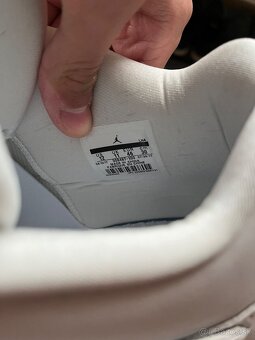 Jordan 4 Pure Money/White Metallic - 5