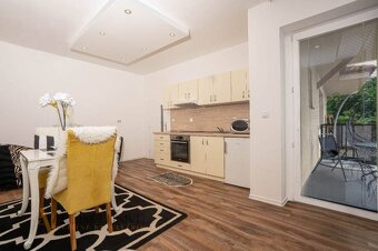 ALL INCLUSIVE I VEĹKOMETRÁŹNY 1,5 IZBOVÝ BYT S BALKÓNOM NA P - 5
