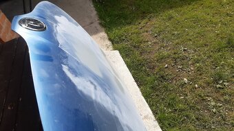 predná kapota škoda rapid - 5