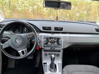 Volkswagen Passat Variant 2.0 TDI BMT Highline Business DSG - 5