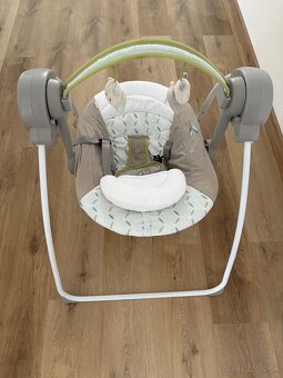 Predám hrajúce detské hojdacie lehátko - 5