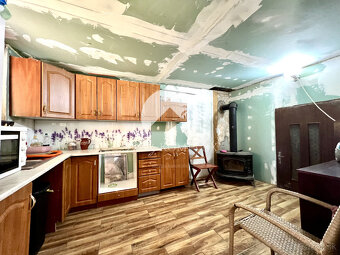 Reality KOMPLEX s.r.o. ponúka na PREDAJ viničný domček s pri - 5