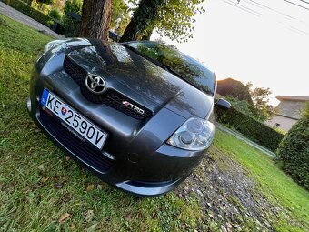 Auris 1.6 93kw 2009 nová STK - 5