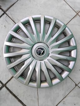 Puklice Škoda,Seat R16,R15,R14 - 5