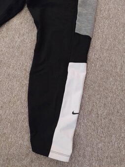 NIKE set ( leginy + tielko 44/46, tenisky 37,5 ) - 5