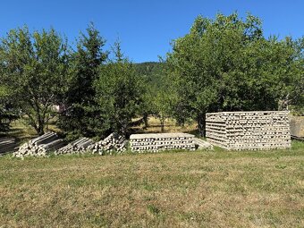 Predám betónové stĺpiky - 600 ks - 5