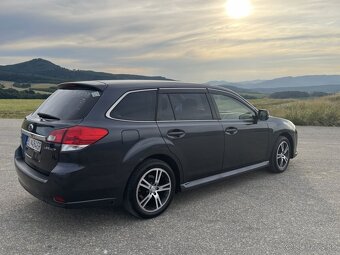Subaru Legacy 2.0 110kW, benzín, rok výroby 2010 - 5