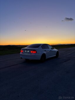 BMW 320D xDrive A/T E90 - 5
