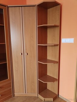 Nábytok vhodný do spálne, obývačky i kancelárie - 5