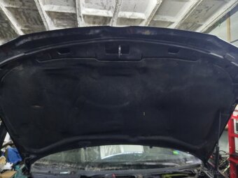 Kapota Volkswagen golf 4 - 5