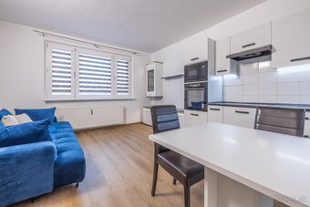 Veľký 1,5-izbový byt na Sekčove - 5