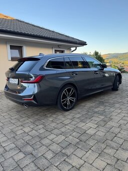 BMW 320d Touring mHEV, XDrive, A8, 140kW - 5