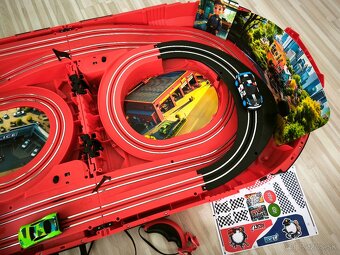 Detska cestovná autodráha Carrera - 5