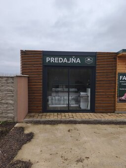 Obytný kontajner predajňa chatka - 5